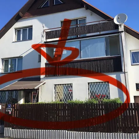 Apartament Ruzyne - Free Parking Near Airport *