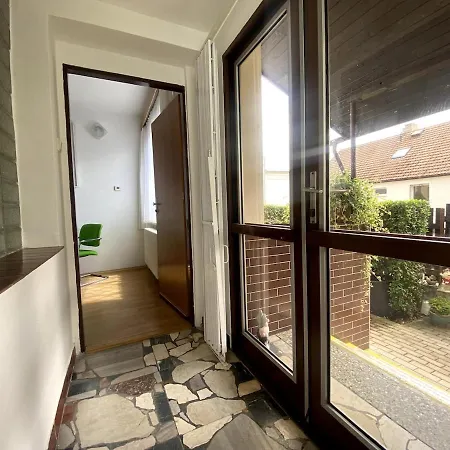 Ruzyne - Free Parking Near Airport Apartament *